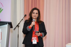 6882ec4e-5732-4471-abc3-742c2ca63427-min